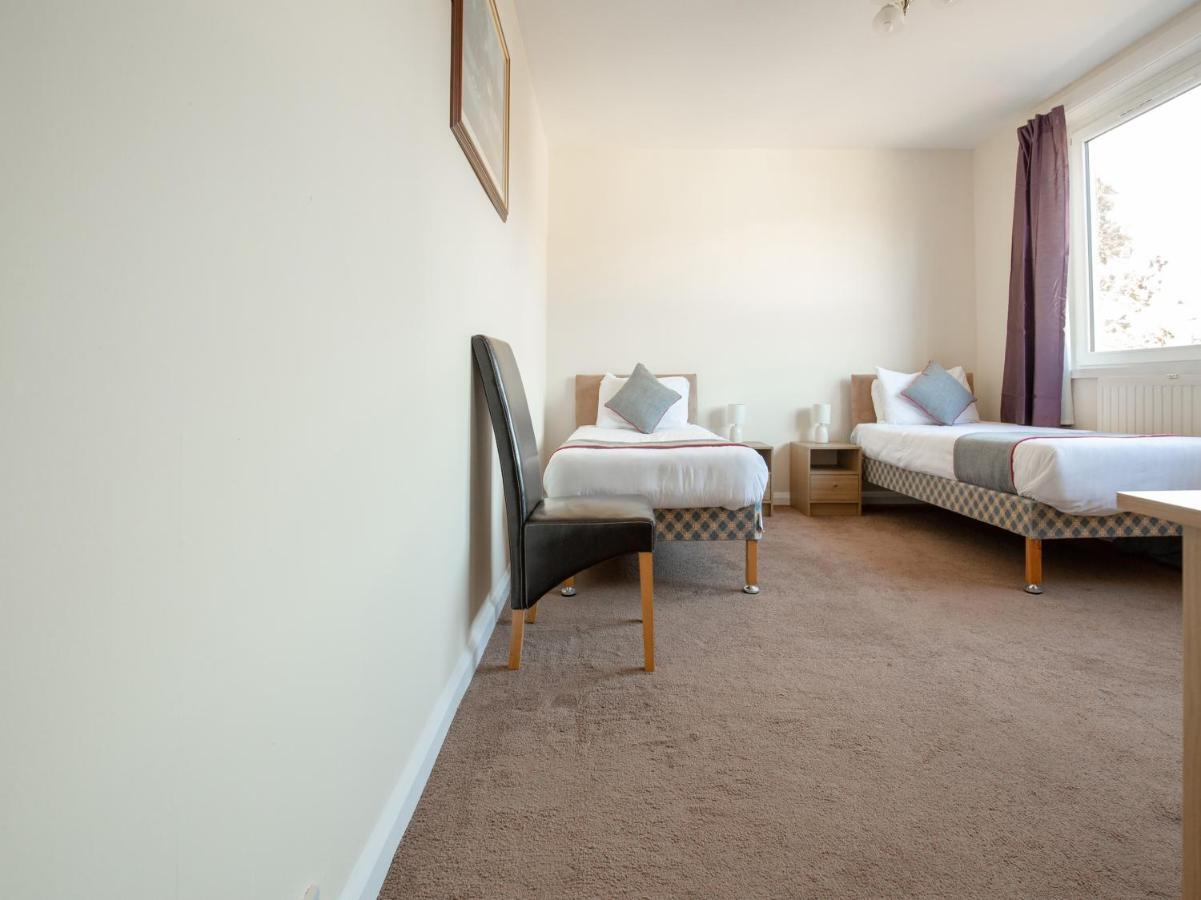 The Ben Mhor Hotel, Bar & Restaurant Grantown-on-Spey Eksteriør bilde